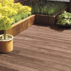 Ronseal Ultimate Protection Decking Oil Natural Cedar - 2.5L 6 Ronseal Ultimate Protection Decking Oil Natural Cedar - 2.5L -Paint And Wallpaper Shop 12804220 1124866125661636