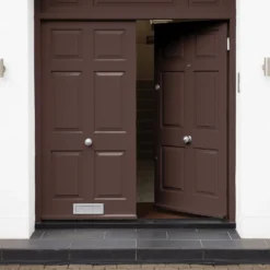 Sandtex® Exterior 10 Year Gloss Paint Chestnut Brown - 2.5L -Paint And Wallpaper Shop 12809793 1044871561062881