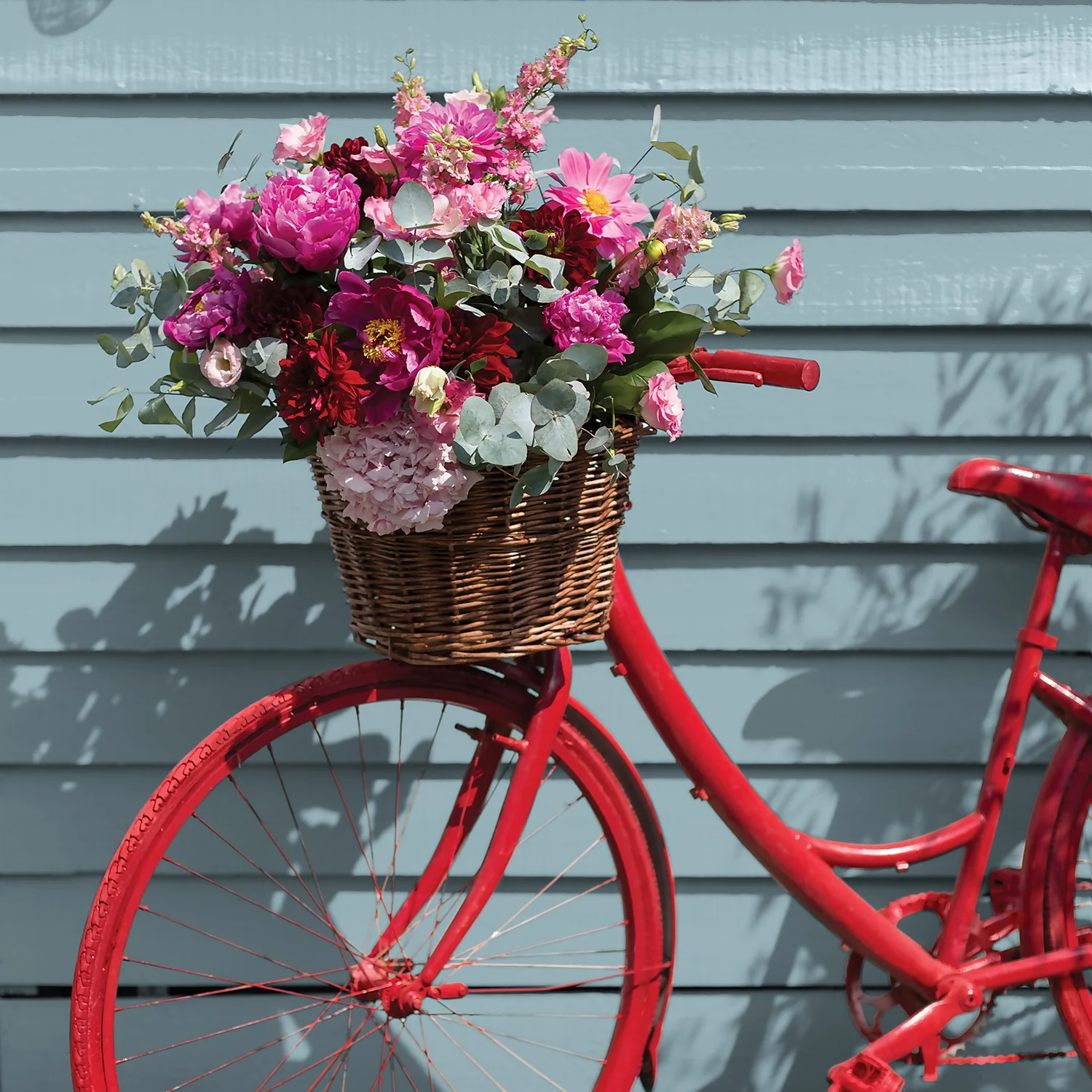 Sandtex® Exterior 10 Year Satin Paint Gentle Blue - 750ml 7 Sandtex® Exterior 10 Year Satin Paint Gentle Blue - 750ml - Image 5