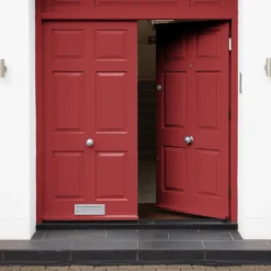 Sandtex® Rapid Dry Gloss Paint Cranberry Swirl - 750ml -Paint And Wallpaper Shop 12813371 1954951366668969