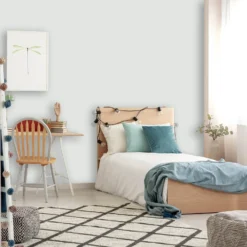 Homebase Interior Quick Dry Satin Paint White Tundra - 750ml -Paint And Wallpaper Shop 12832896 4674832979859545