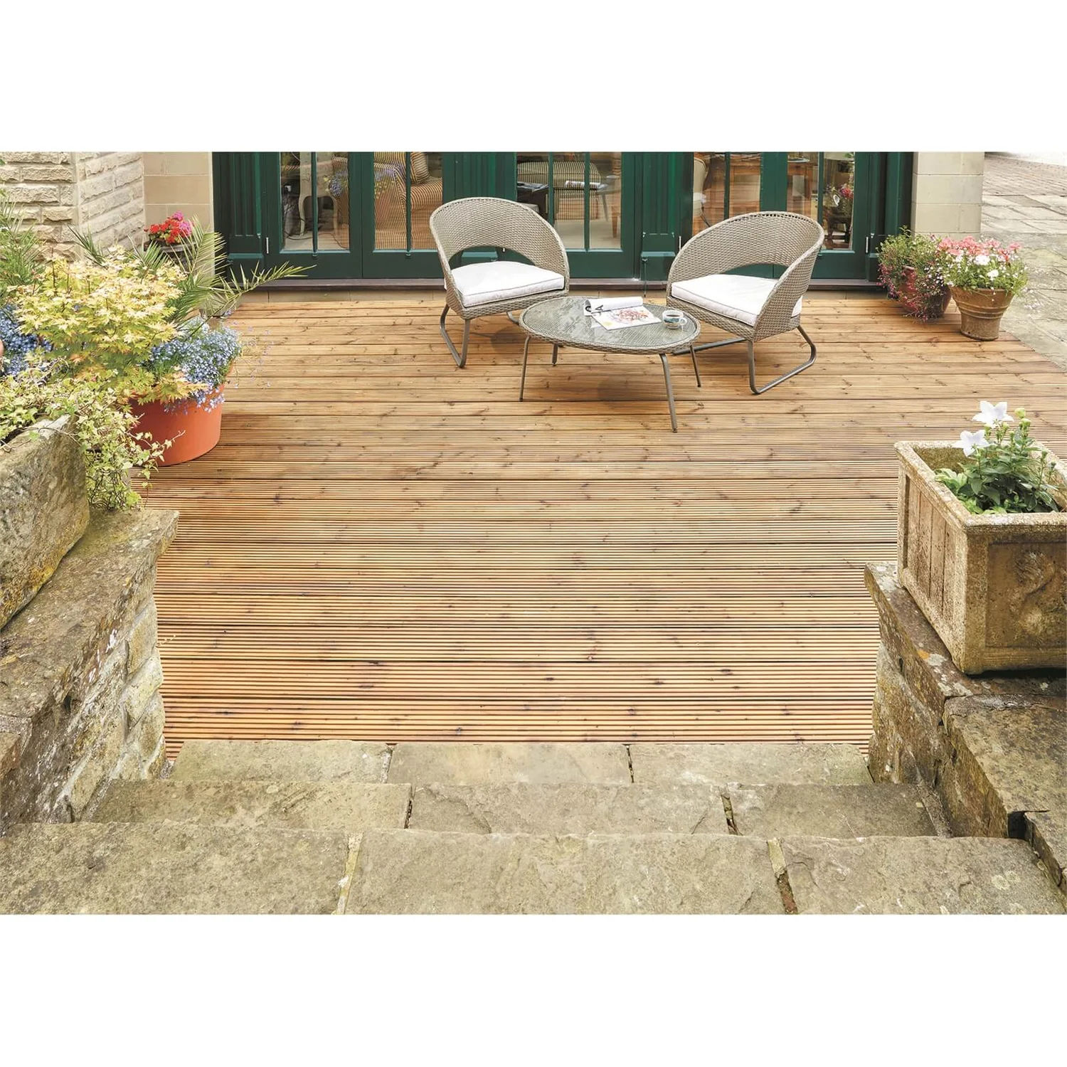 Ronseal Decking Oil Natural Pine - 2.5L 5 Ronseal Decking Oil Natural Pine - 2.5L - Image 3
