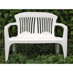 Rust-Oleum Direct To Plastic Spray Paint - 400ml -Paint And Wallpaper Shop 12836044 7284832958150408