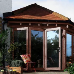 Sadolin Extra Durable Woodstain Teak - 2.5L -Paint And Wallpaper Shop 12842816 3064951407115164