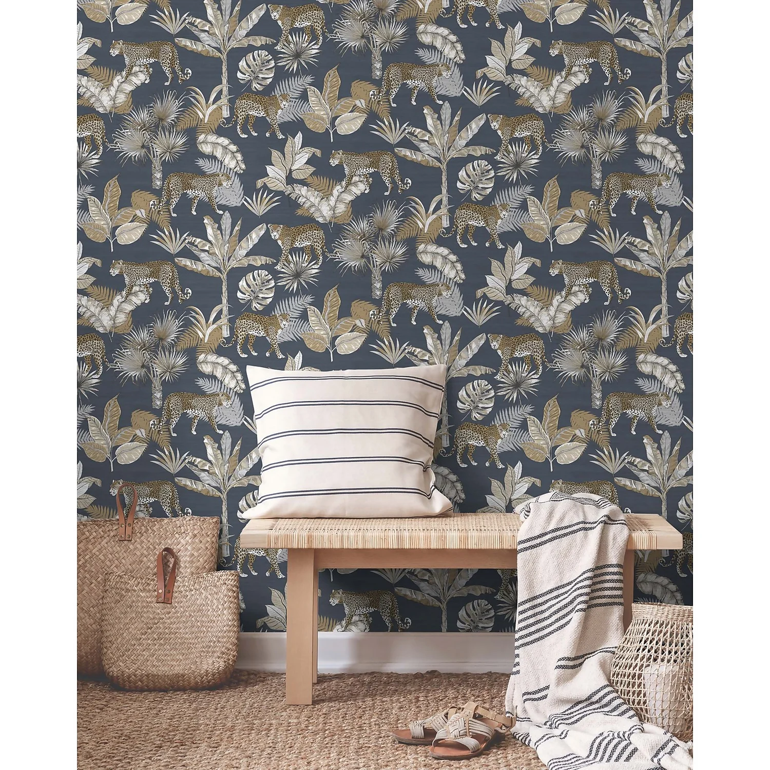 Grandeco Life Jungle Fever Leopard Charcoal Wallpaper 4 Grandeco Life Jungle Fever Leopard Charcoal Wallpaper - Image 2