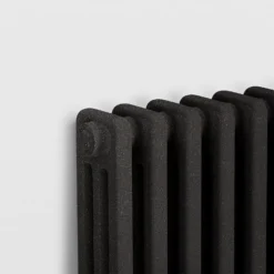 Maison Deco Refresh Radiator Spray Paint Black Quartz - 400ml -Paint And Wallpaper Shop 12878376 9214866405341784