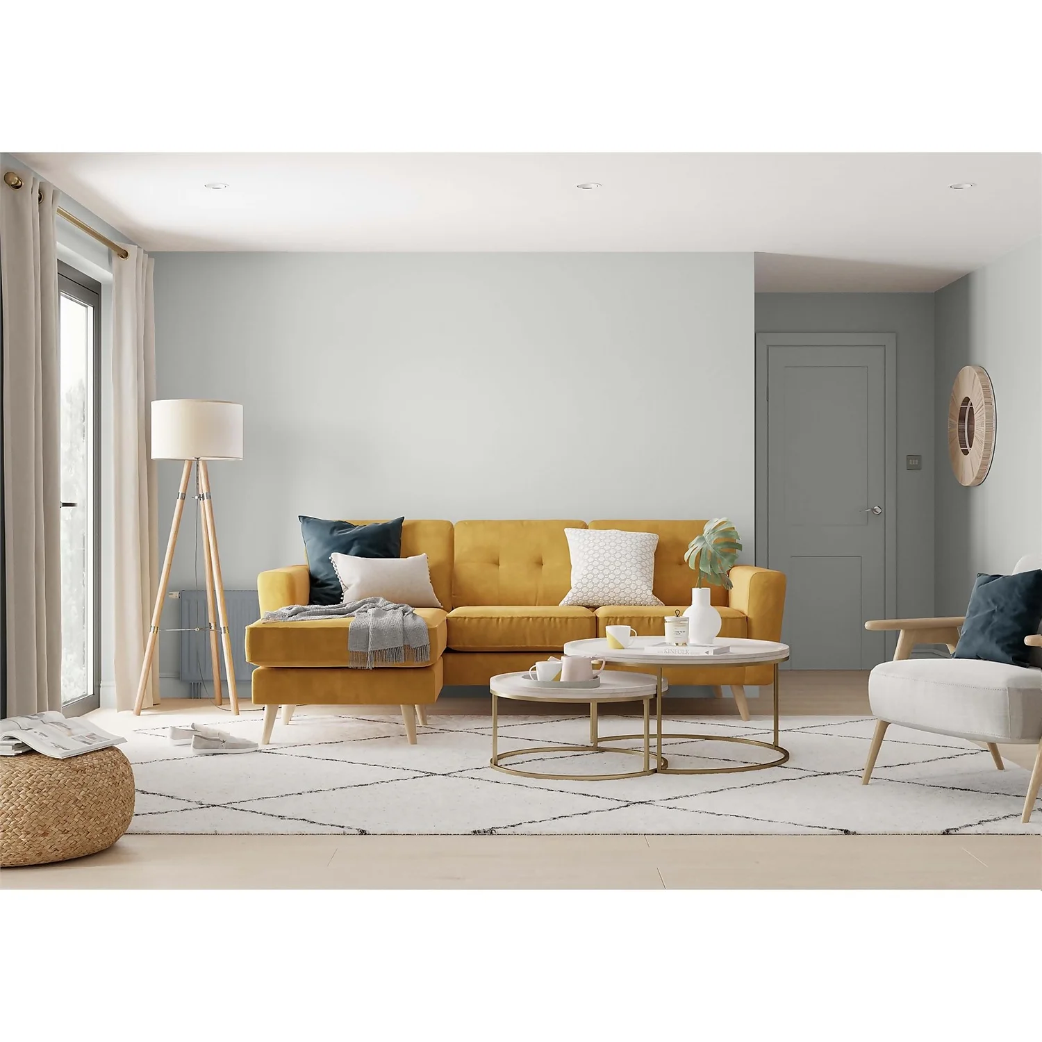 Dulux Simply Refresh One Coat Matt Emulsion Paint Chic Shadow - 2.5L 10 Dulux Simply Refresh One Coat Matt Emulsion Paint Chic Shadow - 2.5L - Image 8