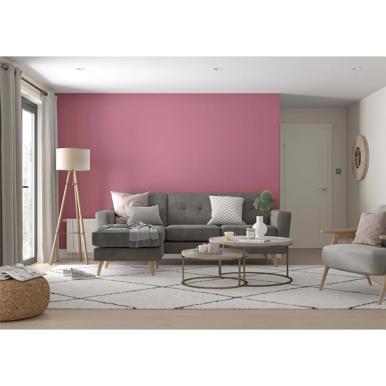 Dulux Simply Refresh Feature Wall One Coat Matt Emulsion Paint Raspberry Diva - 1.25L 4 Dulux Simply Refresh Feature Wall One Coat Matt Emulsion Paint Raspberry Diva - 1.25L - Image 2