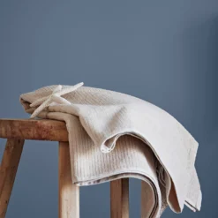 Crown Easyclean® Mouldguard+ Bathroom Mid Sheen Washable Multi Surface Paint Runaway® - 2.5L -Paint And Wallpaper Shop 12886775 1694853415887334