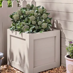 Laura Ashley Eggshell Garden Paint Sable - 2.5L 7 Laura Ashley Eggshell Garden Paint Sable - 2.5L -Paint And Wallpaper Shop 13694428 2064948045743165