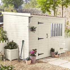 Laura Ashley Eggshell Garden Paint Ivory - 2.5L -Paint And Wallpaper Shop 13737267 1484948035626955